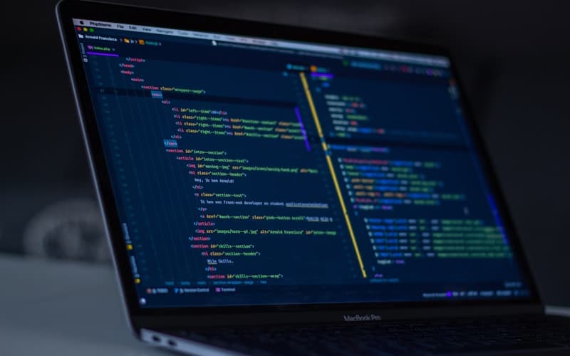 Clean code architecture on a developer screen